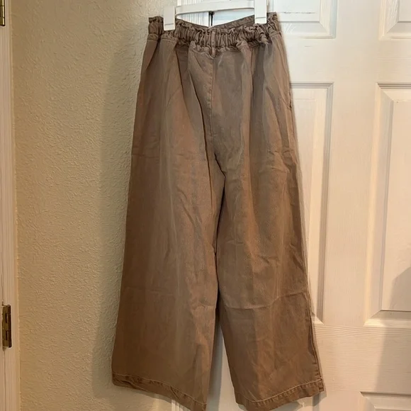 Young fabulous & broke Tan Wide-Leg cropped  Pants YFB high rise - Picture 5 of 10